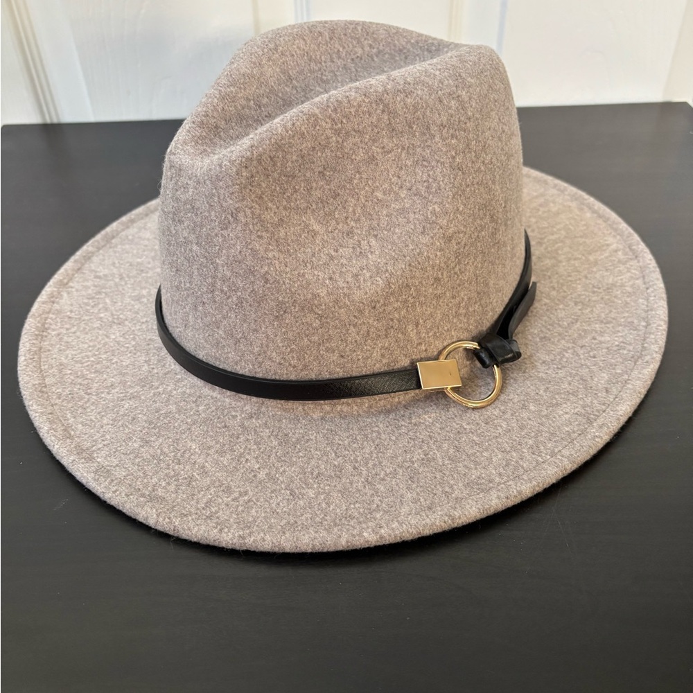 Womens Gray wool Fedora Hat with Black Band